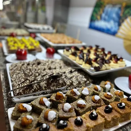 Hotel Pıgale 3*