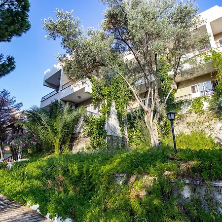 Hotel Pigale Kuşadası