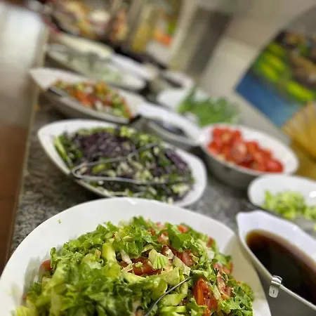 Pigale ホテル クシャダス