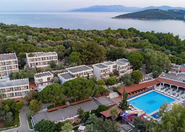 Hotel Pigale 3*