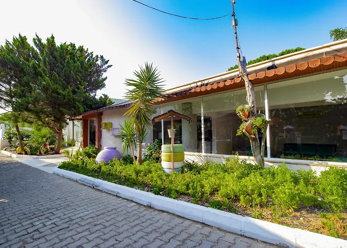 Pigale Hotel 3*