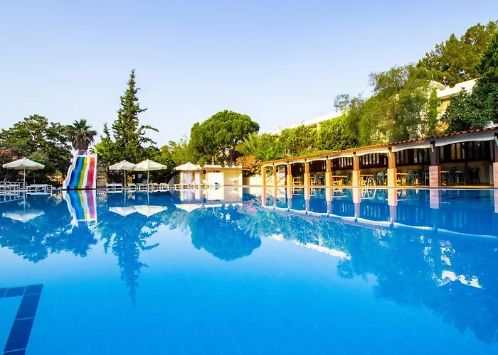 Hotel Pigale 3*